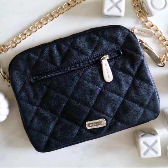 Quilted Crossbody Bag with Gold Chain Strap - Picture 2 of 2